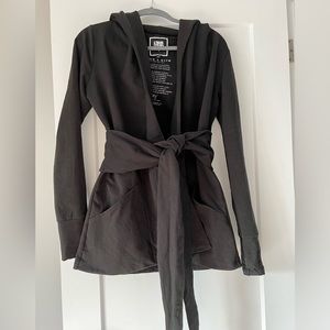 Kania Black hooded wrap sweatshirt